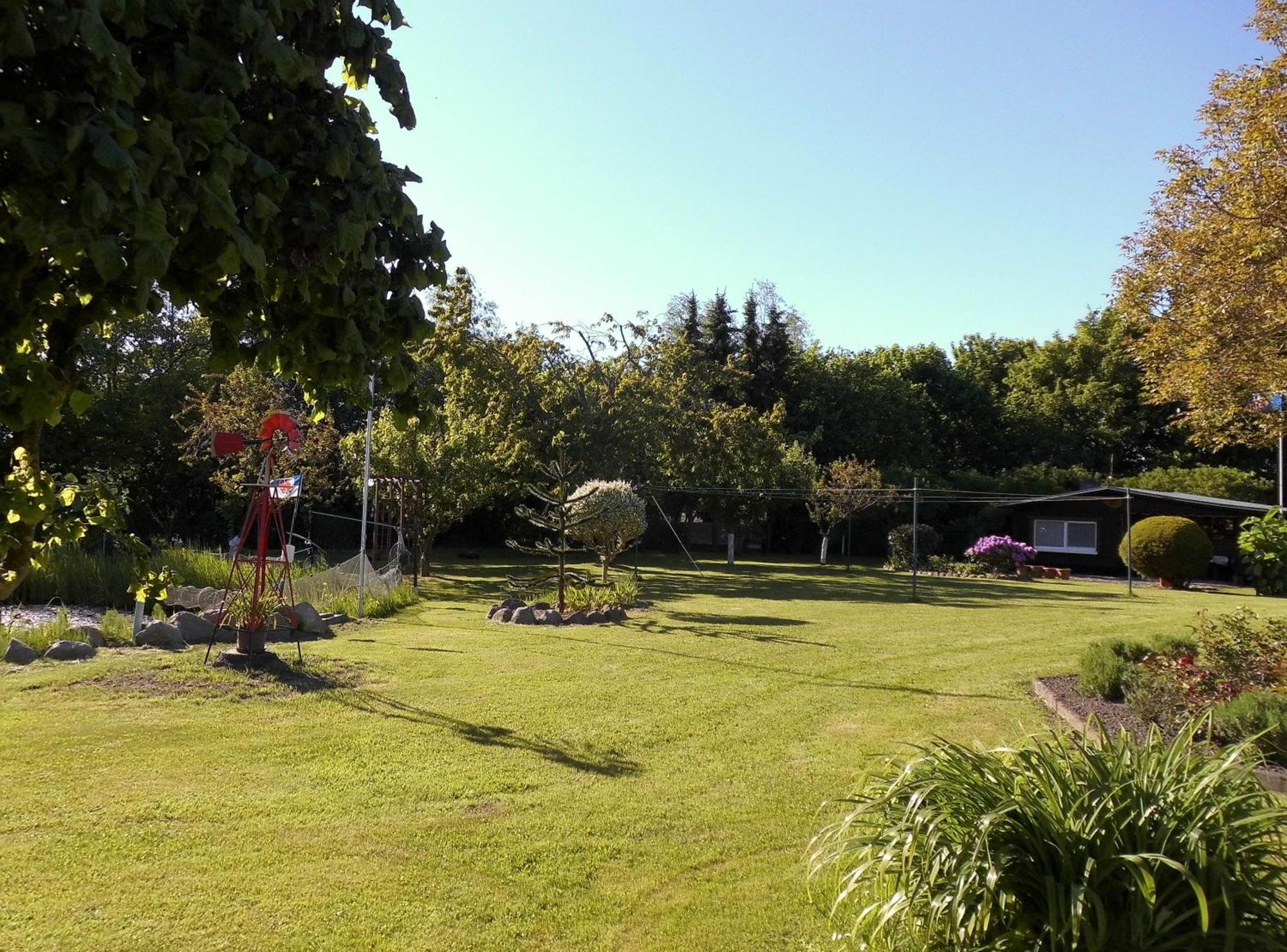 Bungalow Und Ferienwohnung Auf Ruegen Kluis Extérieur photo