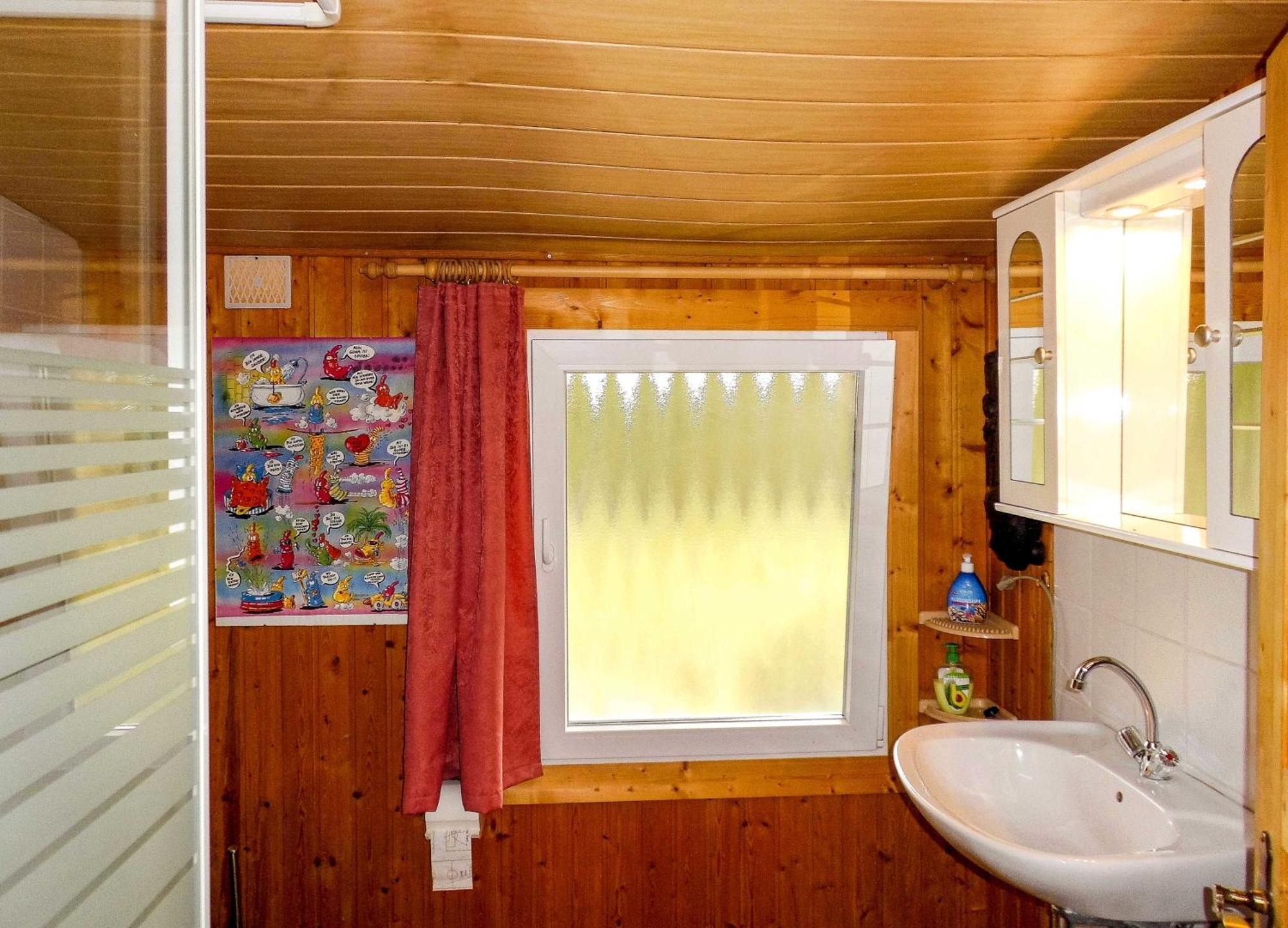 Bungalow Und Ferienwohnung Auf Ruegen Kluis Extérieur photo