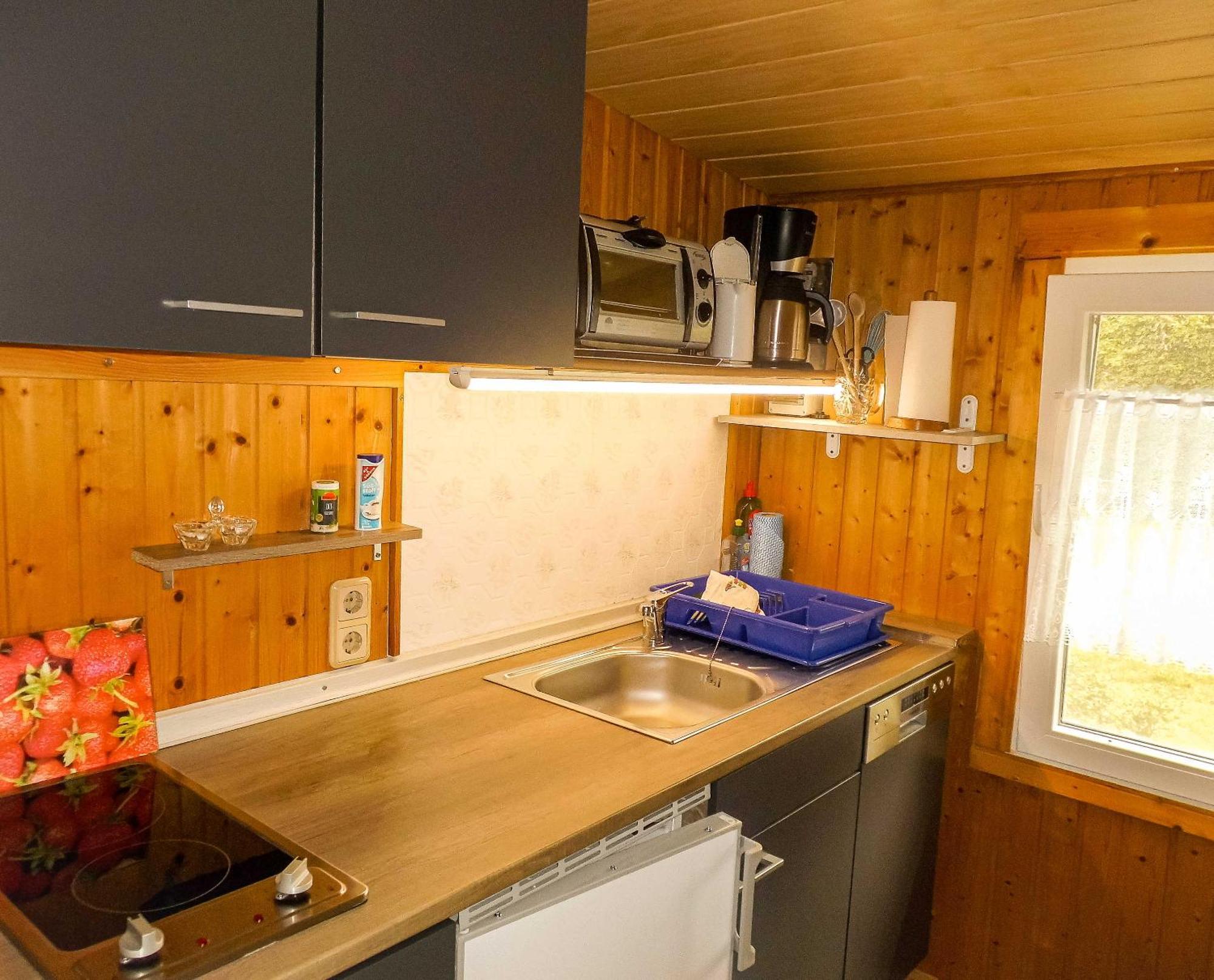Bungalow Und Ferienwohnung Auf Ruegen Kluis Extérieur photo